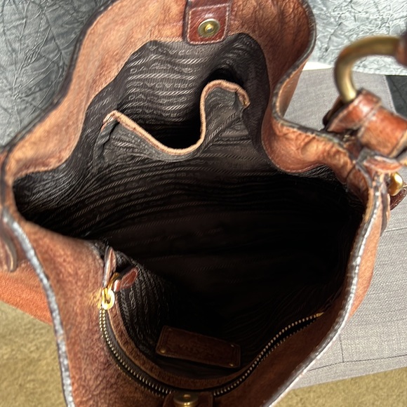 Prada leather hobo - Picture 3 of 9